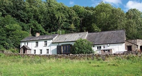 Yha Brecon Beacons Danywenallt * Talybont-on-Usk